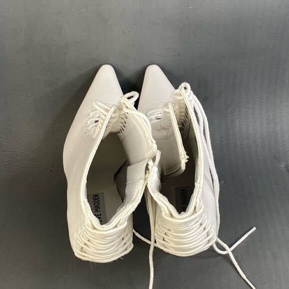 STEVE MADDEN Women's Allnight Lace-Up Stiletto Dress Booties size 6.5 - Picture 7 of 9